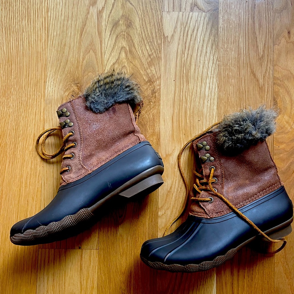Sperry Furry Winter Boot